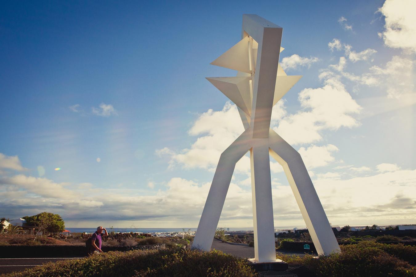 imagen - César Manrique - Juguete de Viento